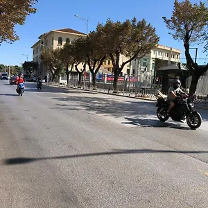 επισκεφθείτε το ξενοδοχείο