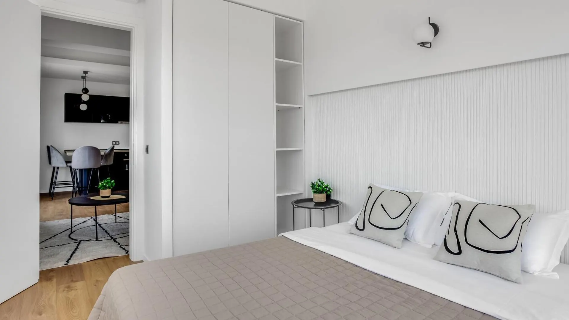 Sanders Arch Thessaloniki Apartman